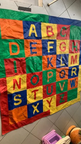 Tapete alfabeto escola 2,00x2,00