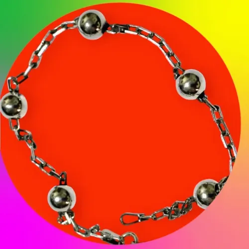 Pulseira de Prata Polida Com Elo Cartier e Bolinhas