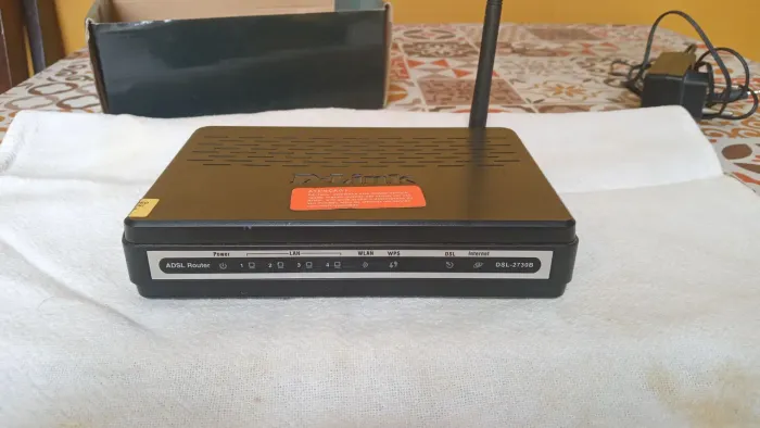 Roteador ADSL D-Link DSL-2730B