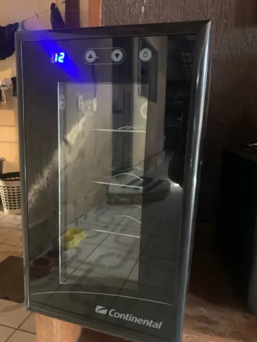 Freezer para vinhos Adega..( continental )