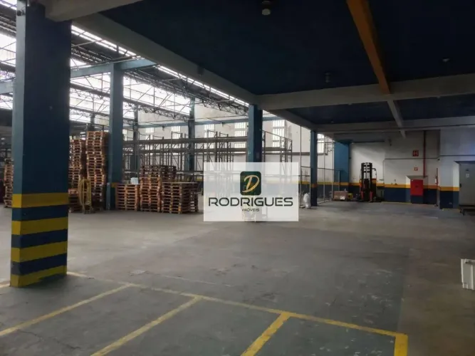 Galpão, 3890 m² - venda por R$ 13.000.000 ou aluguel por R$ 110.000/mês - Vila Santa Luzia