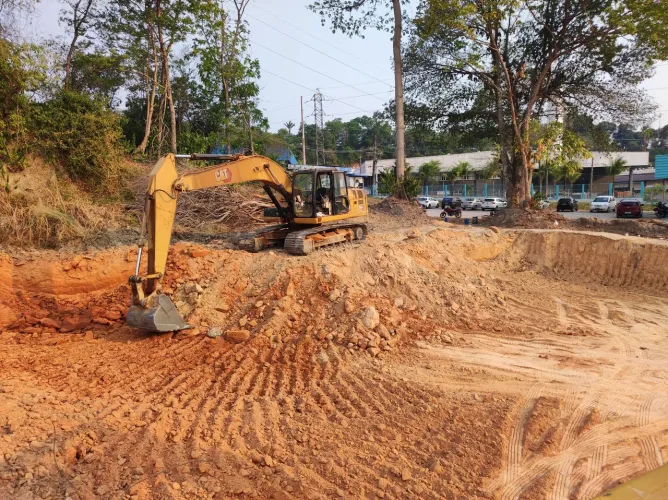 Aluguel escavadeira hidráulica