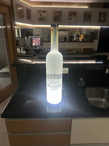 Luminária exclusiva para ambiente especial! Peça única! Item exclusivo!