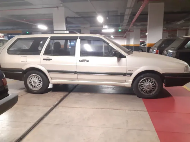 VW Santana Quantm GLS 2.0 Branco pérola 1992