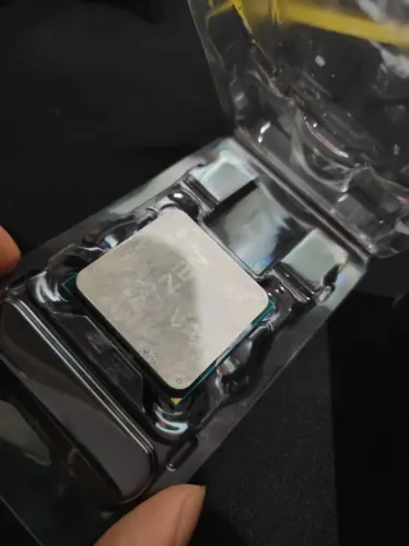Processador Ryzen 3 4100 + Cooler Box AMD