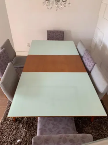 Mesa de Jantar em Vidro e Madeira + 8 cadeiras