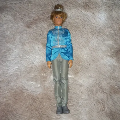 Boneco Ken Barbie Dreamtopia Príncipe Loiro