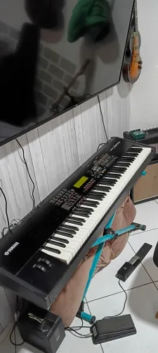 Teclado yamaha s90ES