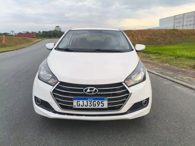 Hyundai HB20S C.plus/c.style 1.6 Flex 16V Mec.4p 2018