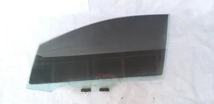 Vidro porta dianteira esquerda  Toyota Corolla 20/23  #002