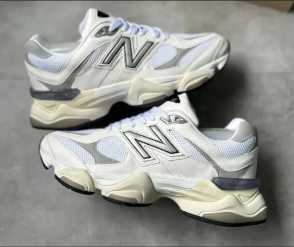 New Balance 9060 Branco - Conforto e Estilo!