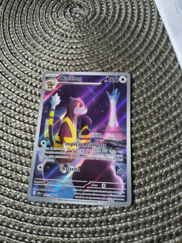 Carta Pokémon ilustrada