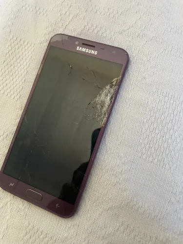 Celular retirada de peças