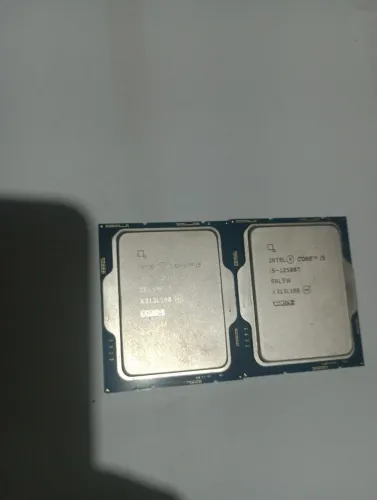 Processador Intel core i5 6 núcleos 12° geração.