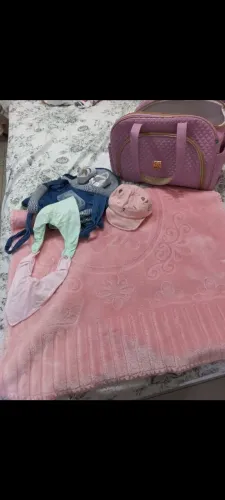  Kit 1Bolsa maternidade G rosa e 1coberta rosa grossa e 1 canguru 1aspirador nasal 2 babar