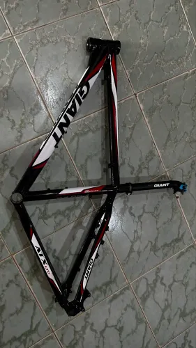 Quadro Giant