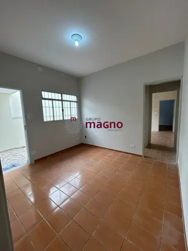 Casa para locação em São Paulo-SP, na Vila Gomes Cardim: 2 quartos, 1 sala, 1 banheiro, 70
