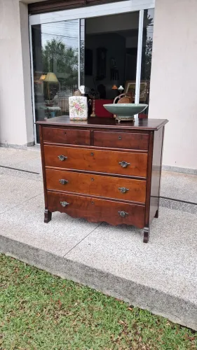 Cômoda Antiga de Imbuía Maciça 
