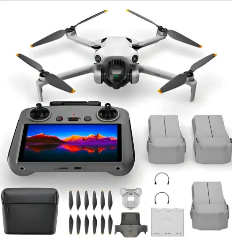 DJI mini 4 Pro Fly More Combo