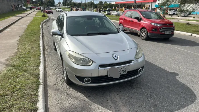Renault Fluence Sed. Dynamique 2.0 16V Flex Aut. 2012