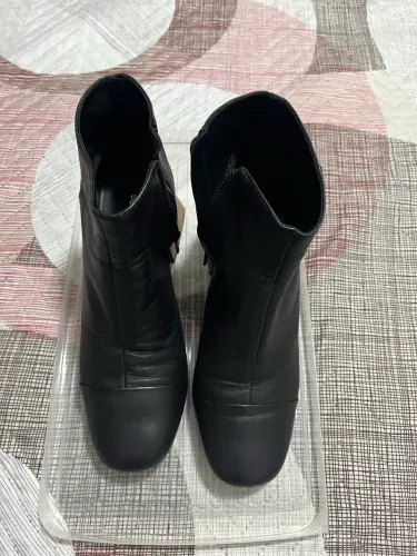 Bota de couro Osklen 34