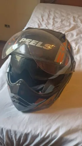Capacete Peels Mirage Nazka
