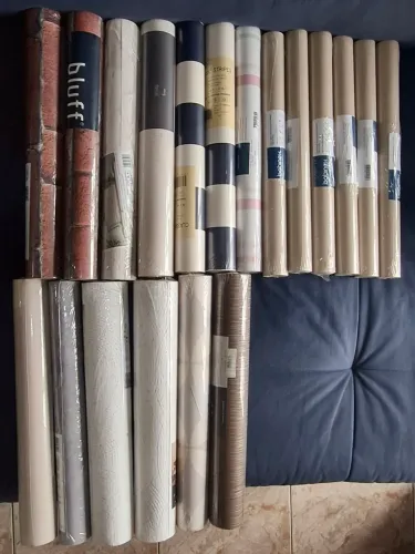 19 rolos de papel de parede (não é adesivo) varias estampas
