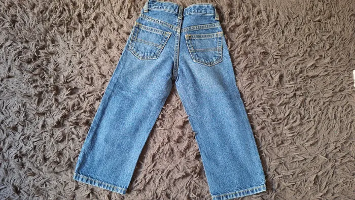 Calça jeans Importada Oshkosh