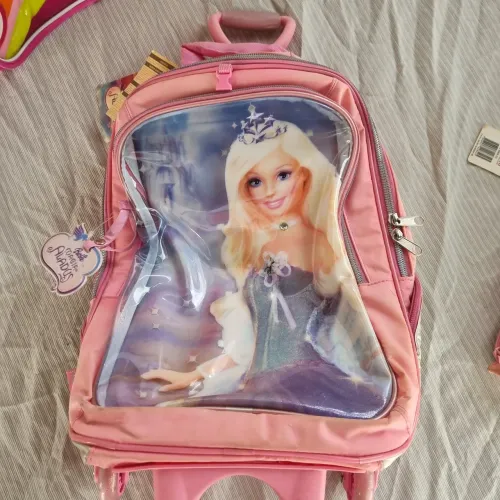 Mochila de rodinha Barbie Ano 2005 Original Antiga