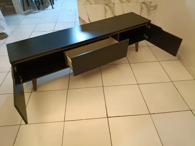 Vendo Rack em perfeito estado de conservação Pra tv até 75P