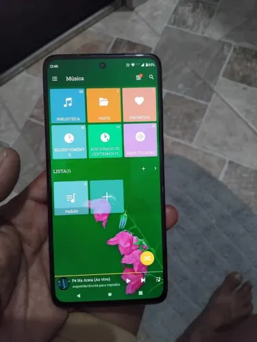Moto G52 todo original vai com capa