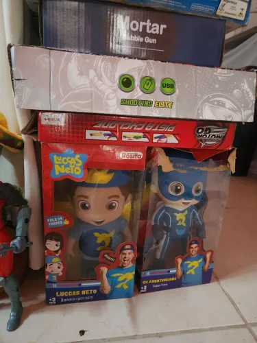 Boneco lucas neto