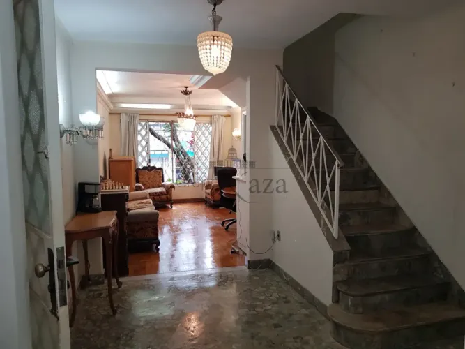 Casa Comercial -/ Residencial Jardim Paulista - 5 Dormitórios - 280m².