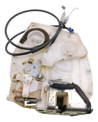 Fechadura  Porta Traseiro Direito  Suzuki Sx4 Ano 2012