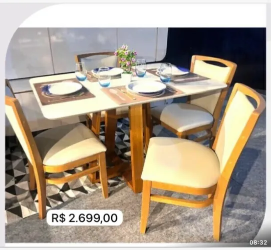 Mesa 4 cadeiras