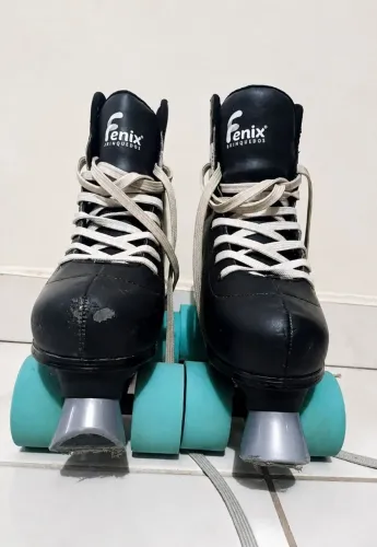 Patins Squad Ajustável 35 ao 38 com Rodas Novas 62mm 83A.