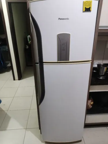 Geladeira Panasonic 