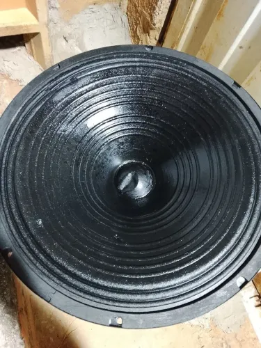 Falante para cx vedada (18 pol.)