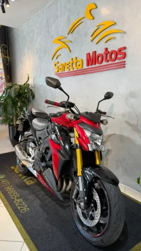 Suzuki GSX-S1000A 2017 - Preta