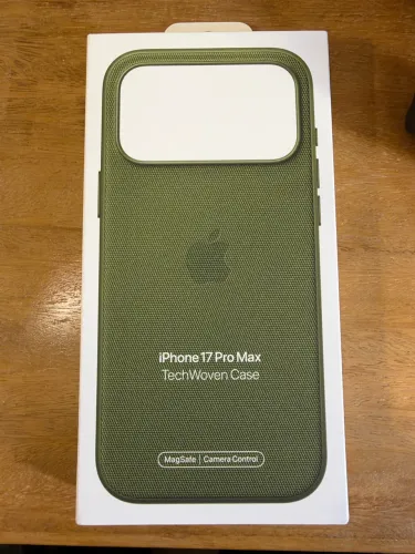 Capa Apple TechWoven Verde para iPhone 17 Pro Max com MagSafe