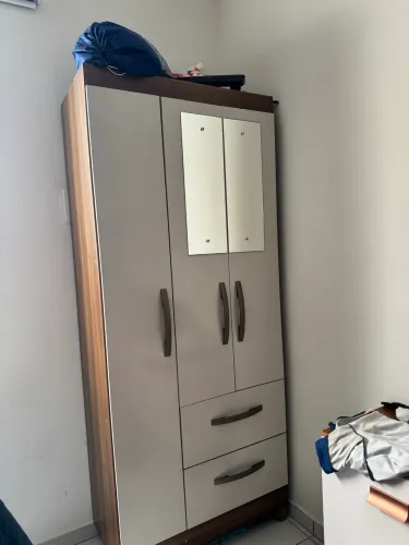 QUARDA ROUPA DE SOLTEIRO