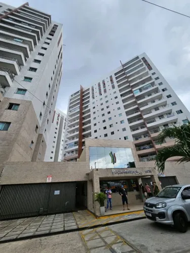 Lotus aluga apartamento no Piazza Toscana I Marambaia