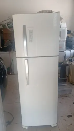 Electrolux DFN42 370L 127v