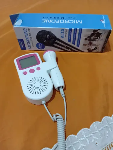 Microfone e aparelho pra ouvir coração do bebê