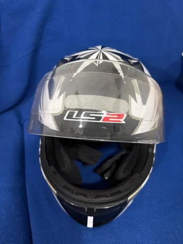 CAPACETE USADO LS2 TAM 61