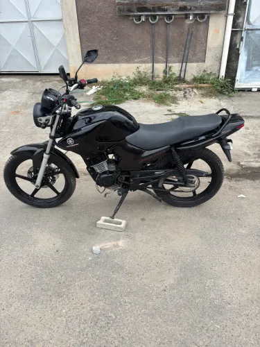 Ybr 125 ano 2006 em dia 2026 vistoriado recibo em branco .