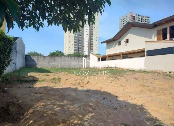 Terreno à venda - Villa Branca - Jacareí/SP