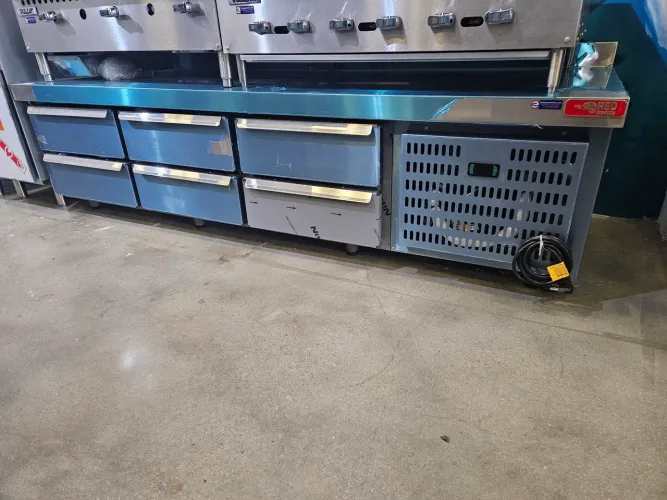 balcão total inox 6 gavetas refrigerado para hamburgueria