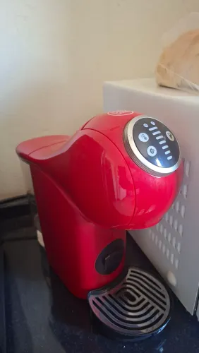 CAFETEIRA DOLCE GUSTO - GENIO S PLUS