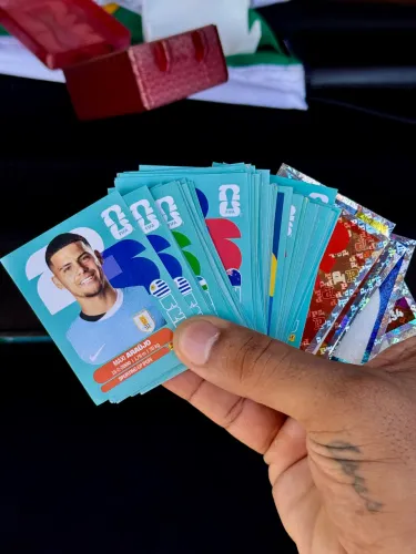 Troco ou vendo figurinhas da copa